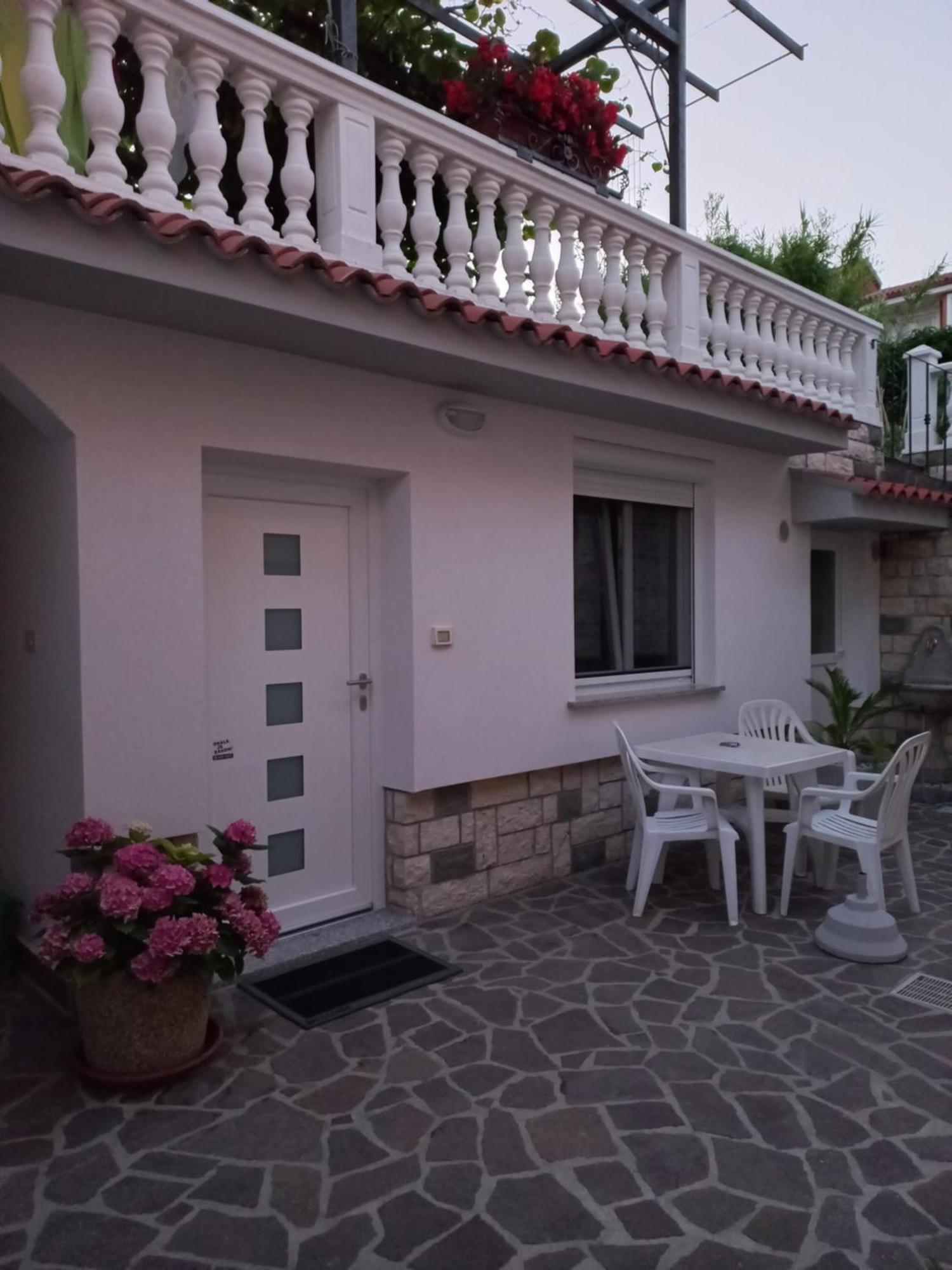 Apartments Karmen Portoroz Room photo
